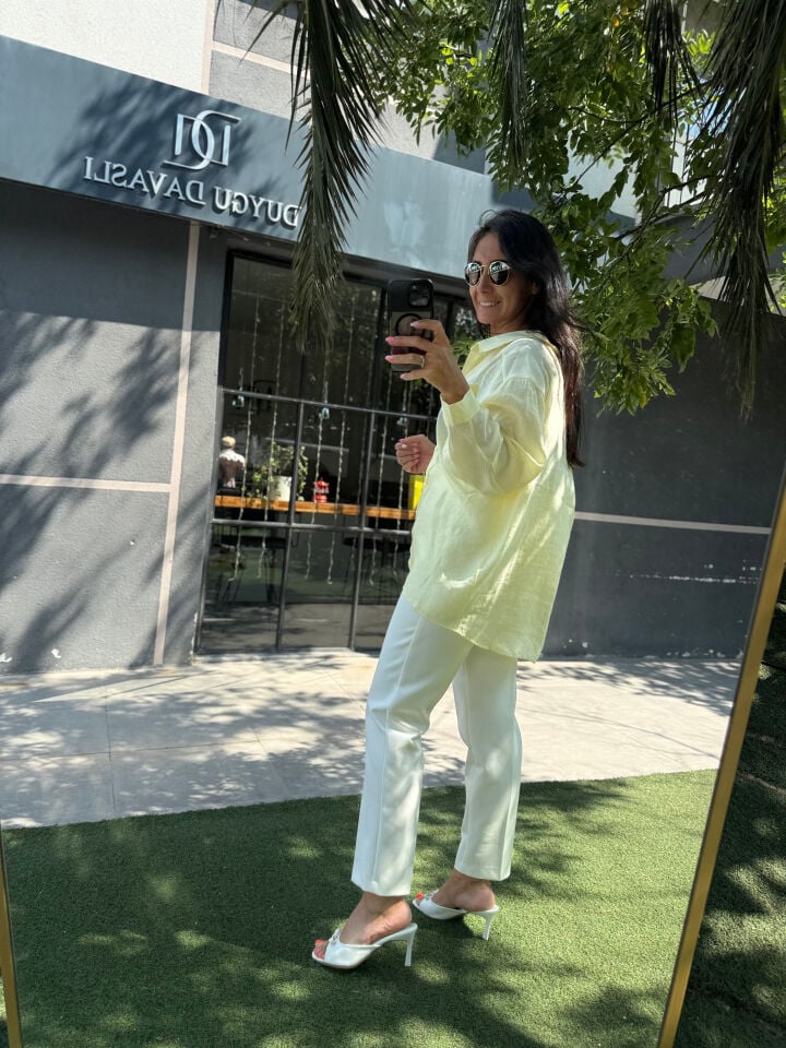 Sarı Tensel Kumaş Düşük Omuzlu Oversize Gömlek